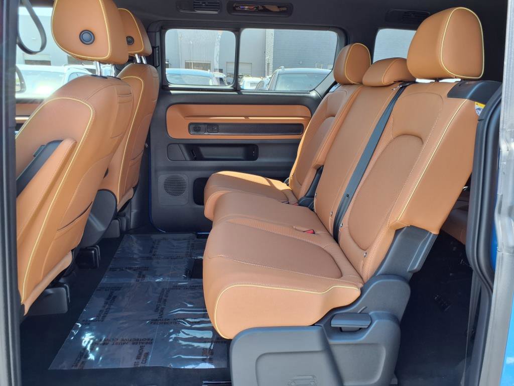 New 2025 Volkswagen ID. Buzz Pro S image 14