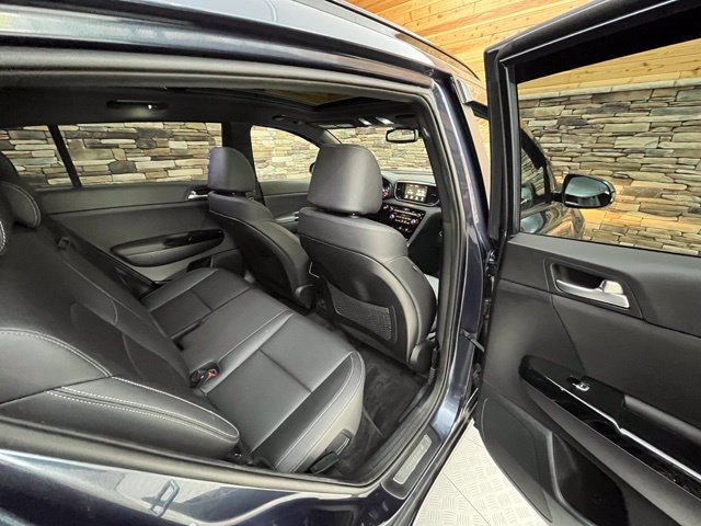Used 2022 Kia Sportage Nightfall Edition w/ Nighfall AWD Premium Package image 33