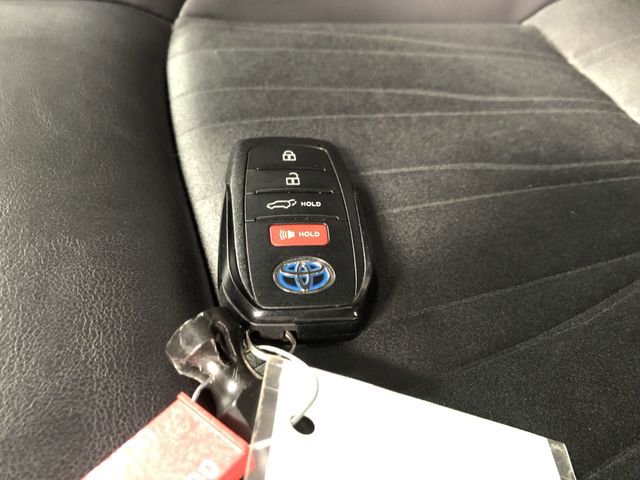 Used 2021 Toyota Venza XLE w/ Activity Package (TMS) image 29