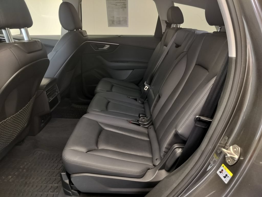 Used 2022 Audi Q7 3.0T Premium Plus AWD/4WD image 19