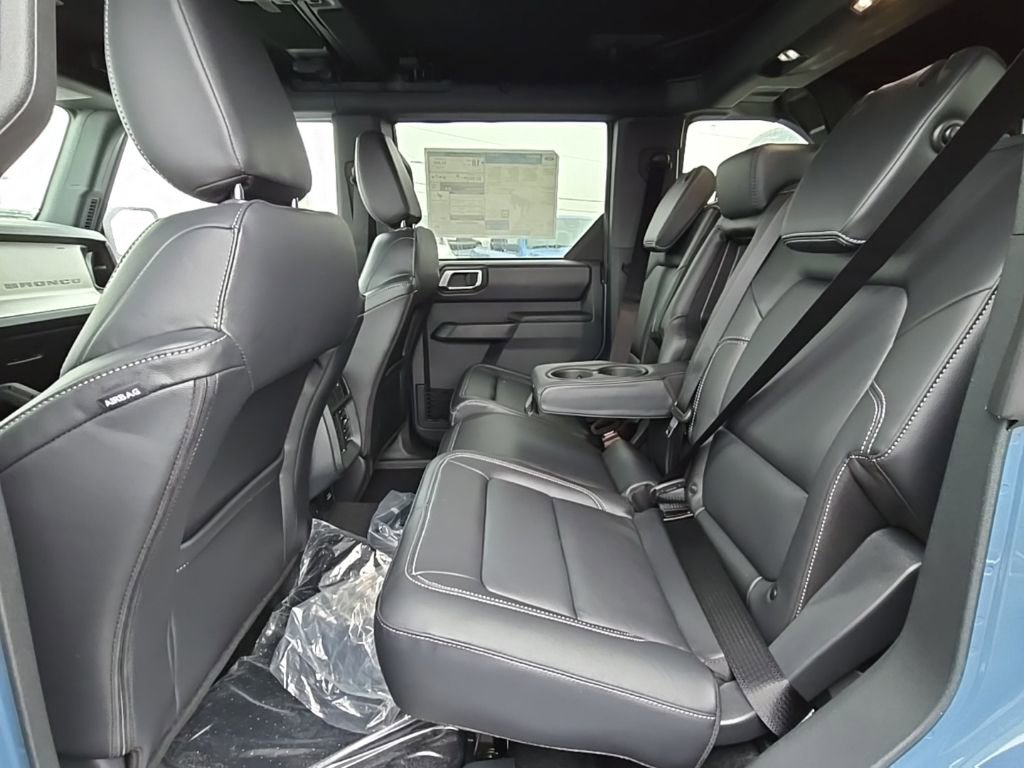 New 2025 Ford Bronco Outer Banks w/ Sasquatch Package image 42