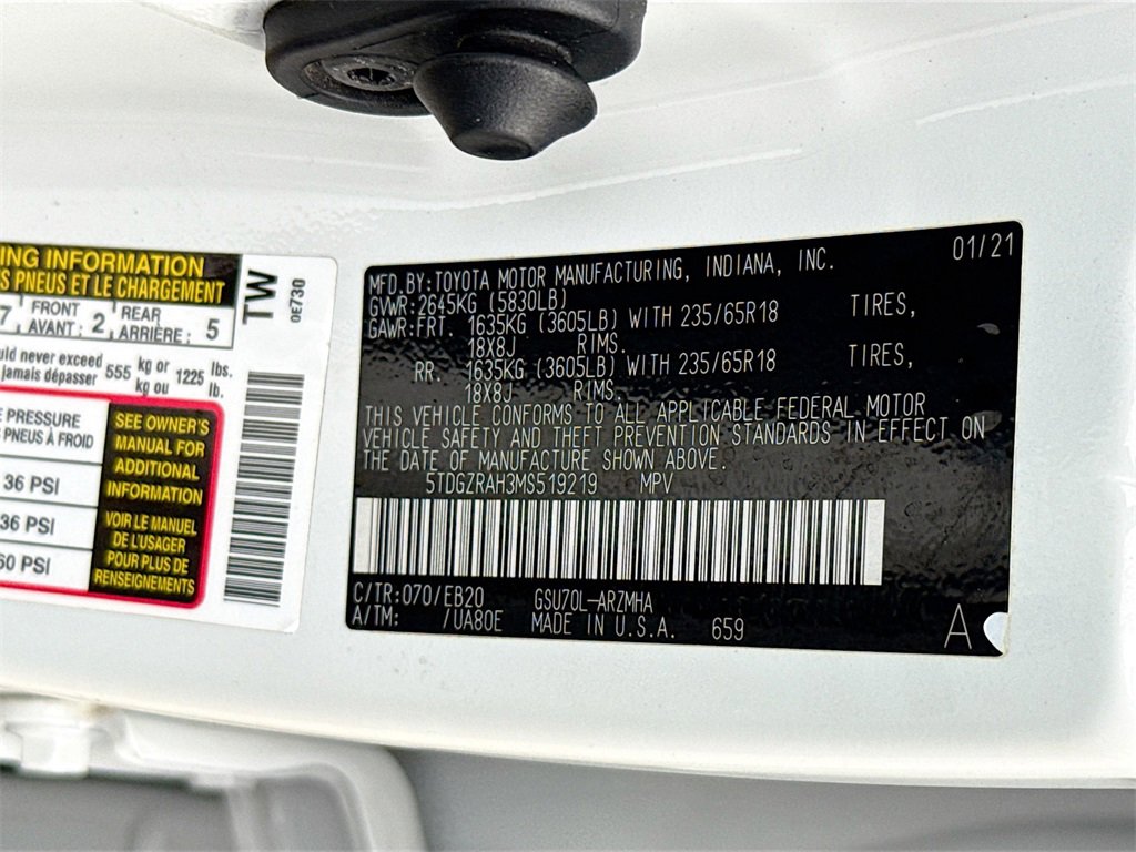 Used 2021 Toyota Highlander XLE image 36