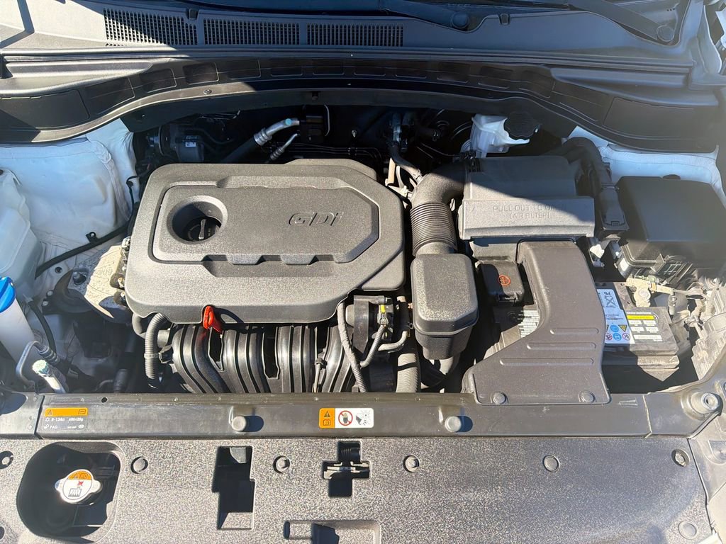 Used 2017 Hyundai Santa Fe Sport image 31