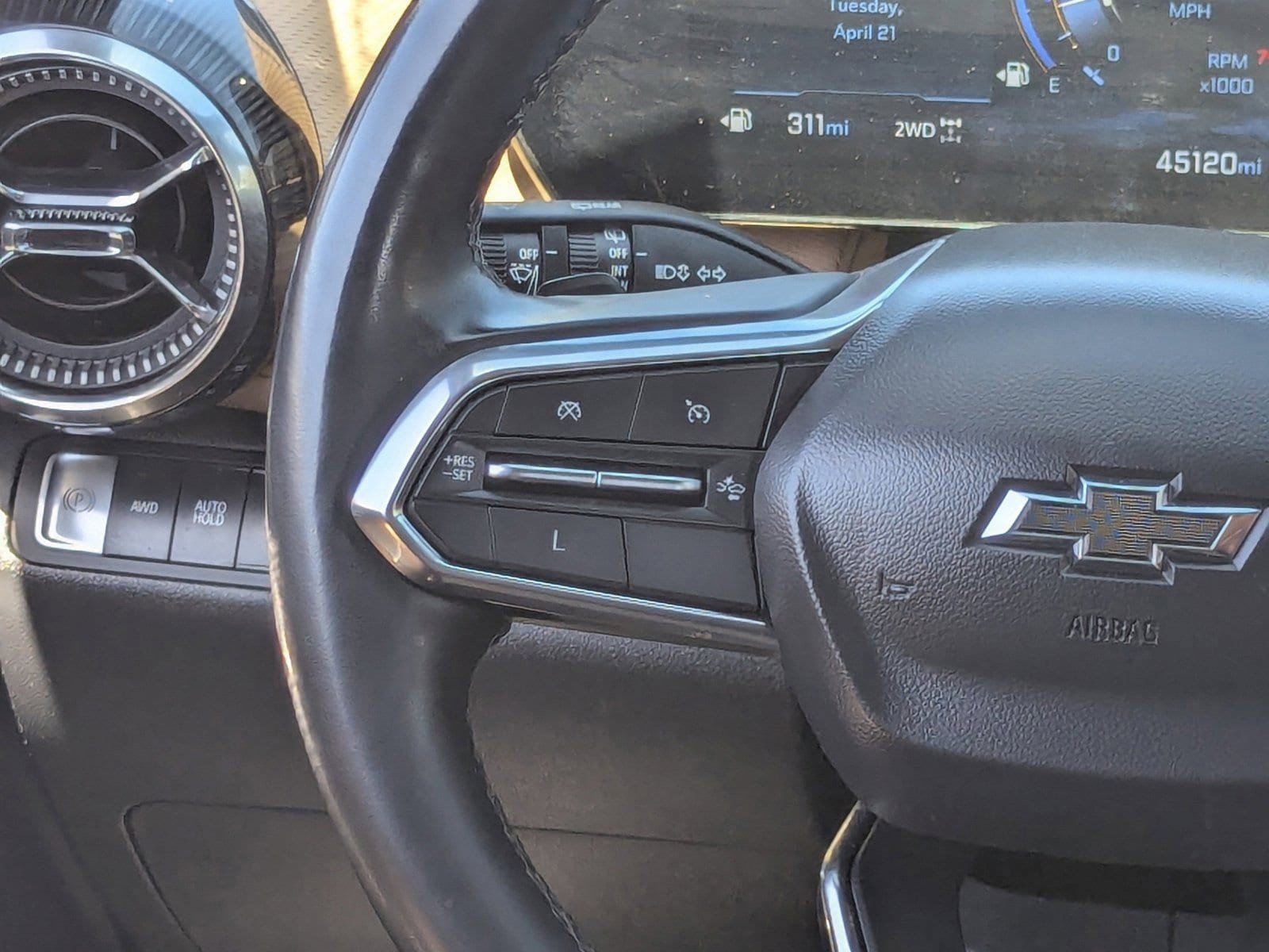 Certified 2025 Chevrolet Equinox ACTIV w/ Safety and Technology Package AWD/4WD image 20