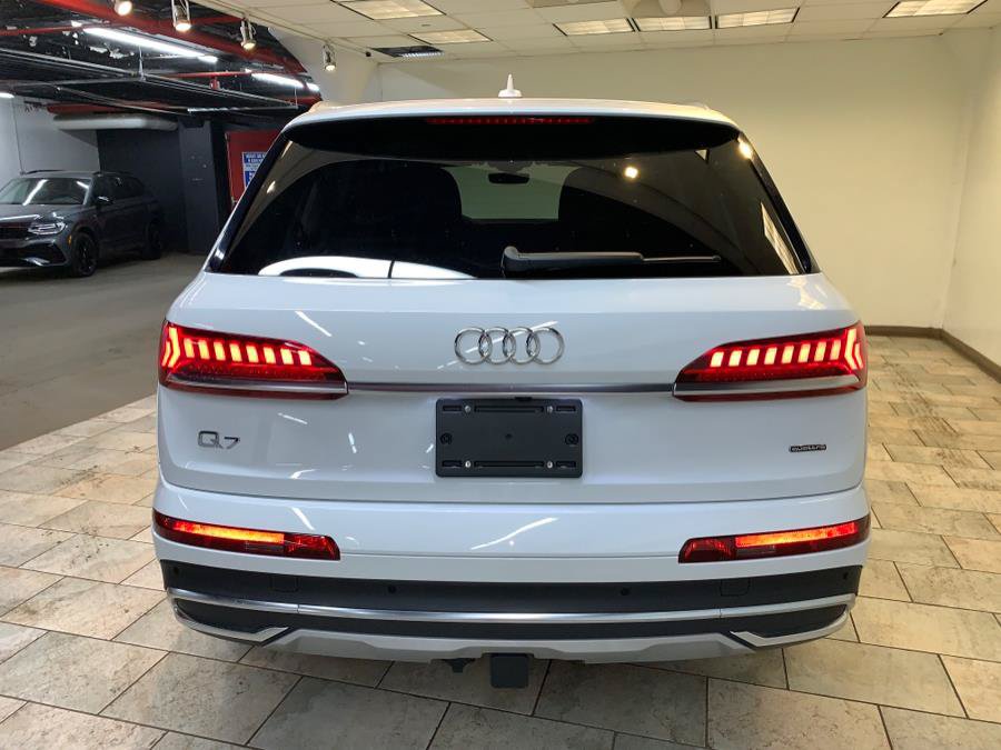Used 2023 Audi Q7 3.0T Prestige AWD/4WD image 7