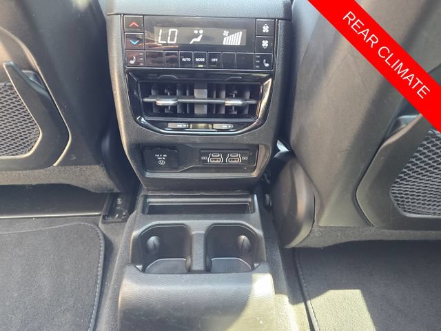 Used 2021 Jeep Grand Cherokee L Limited AWD/4WD image 39