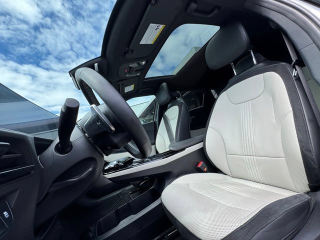 Certified 2024 Kia EV6 GT-Line w/ GT-Line White Seat Package AWD/4WD image 14