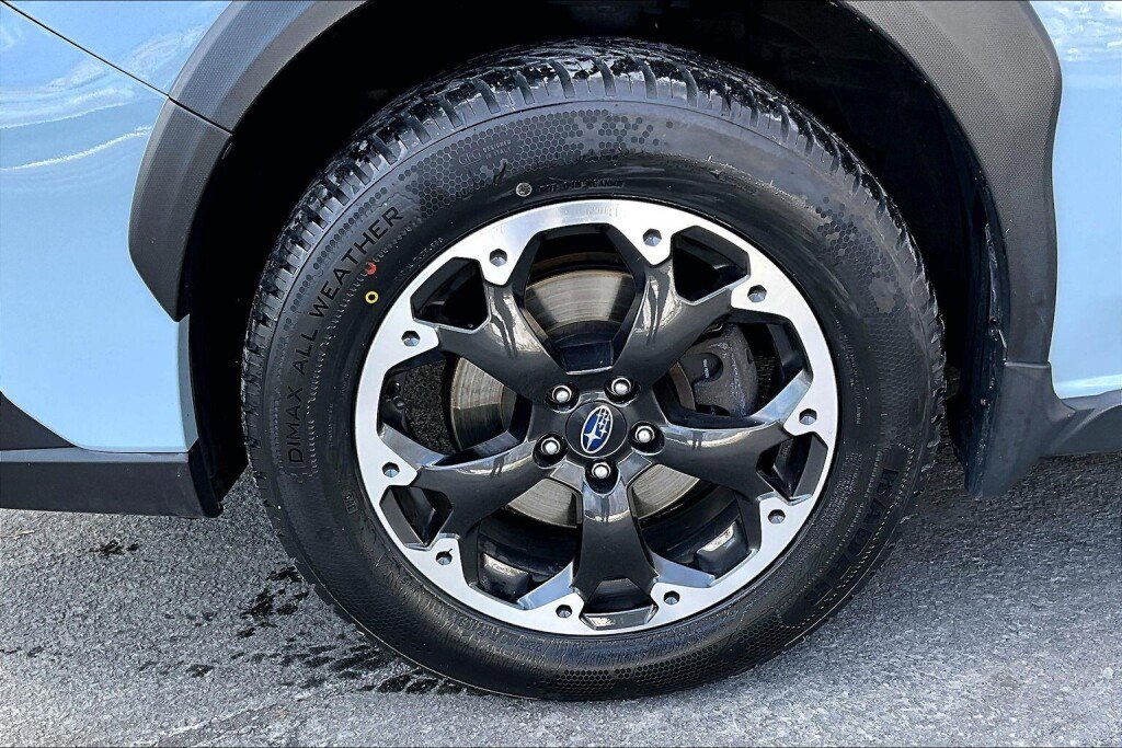 Used 2022 Subaru Crosstrek 2.0i Premium AWD/4WD image 16