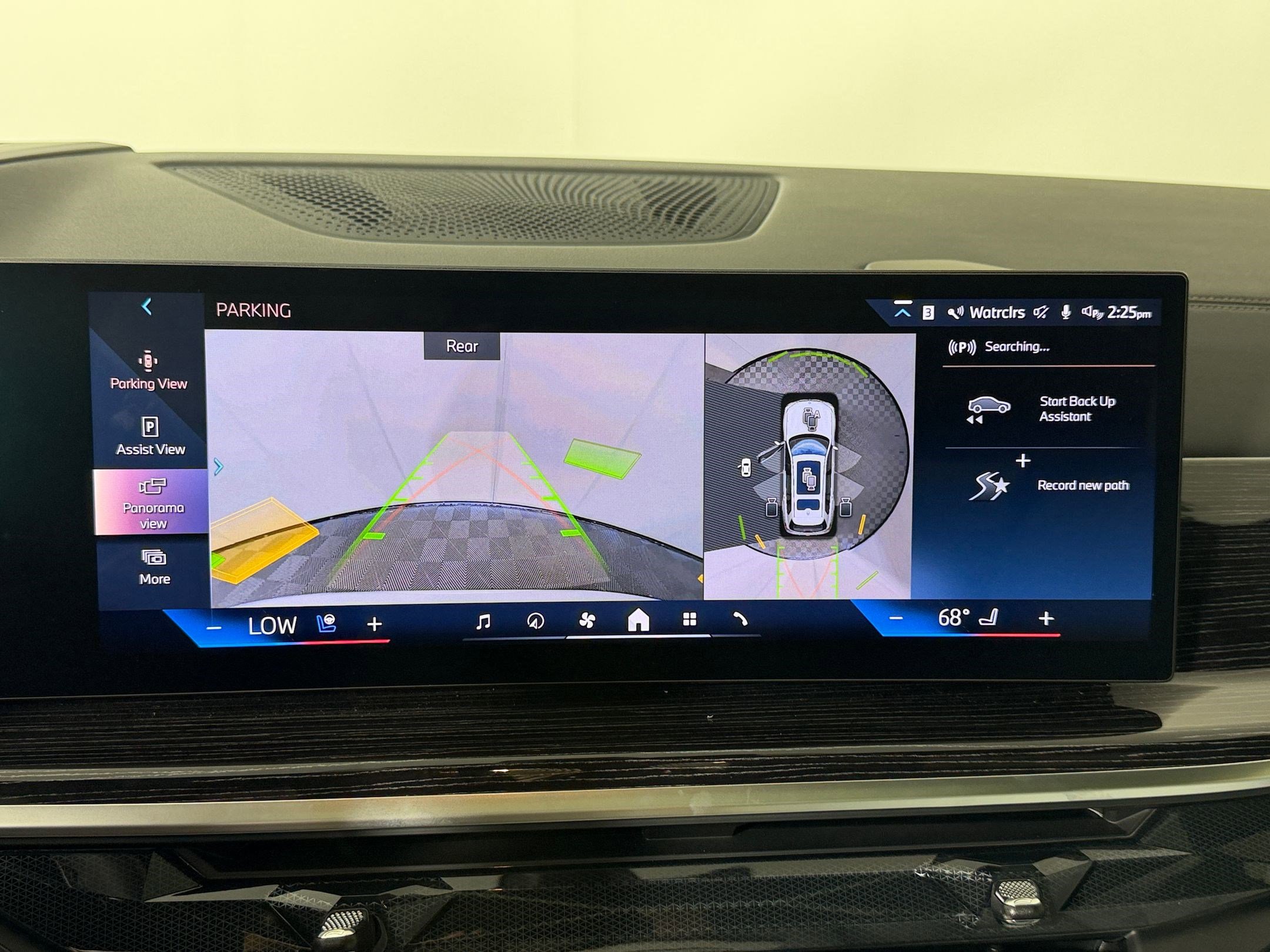 Used 2026 BMW X7 xDrive40i w/ M Sport Package image 26