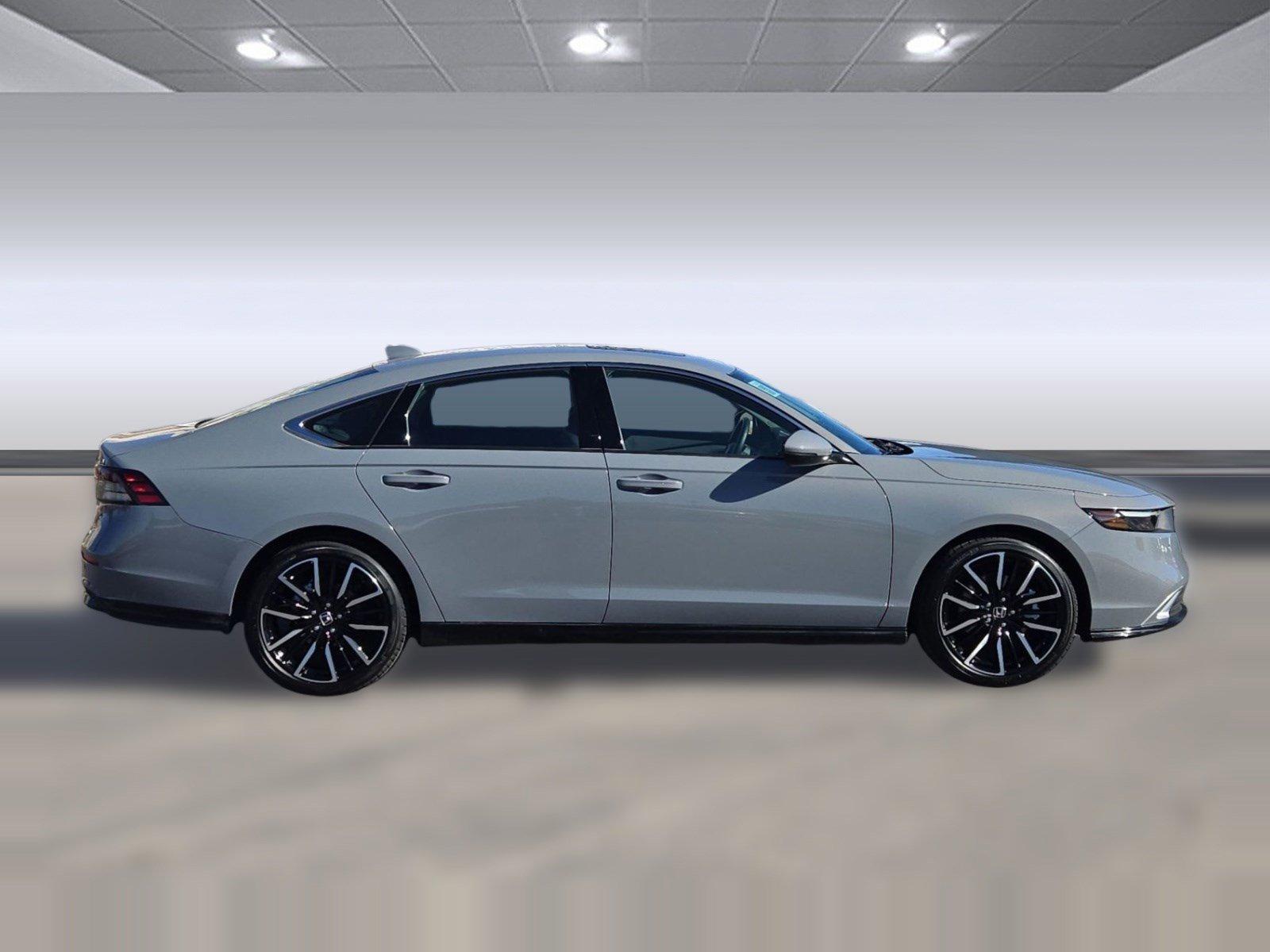 Used 2025 Honda Accord Touring image 8