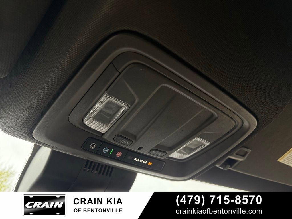 Used 2024 GMC Sierra 2500 SLE AWD/4WD image 16