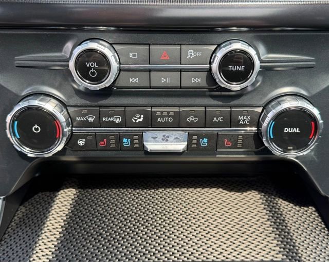 Used 2025 Ford F150 Raptor w/ Equipment Group 803A Raptor R image 33