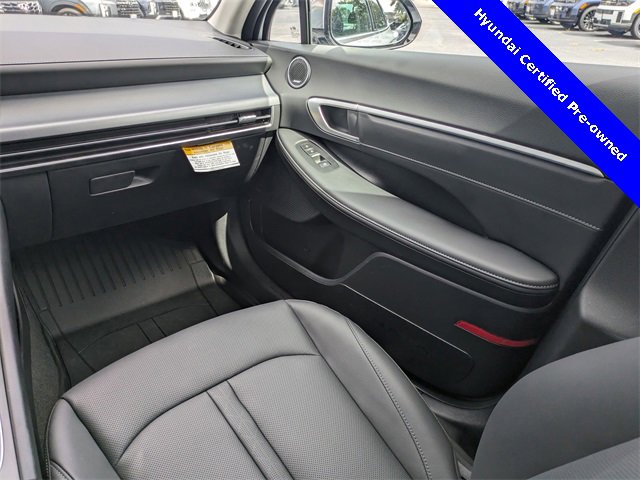 Used 2025 Hyundai Sonata Limited image 16