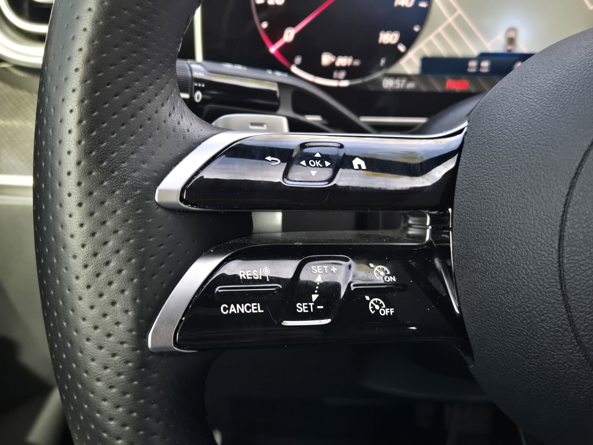 Certified 2024 Mercedes-Benz CLE 300 4MATIC Coupe image 25