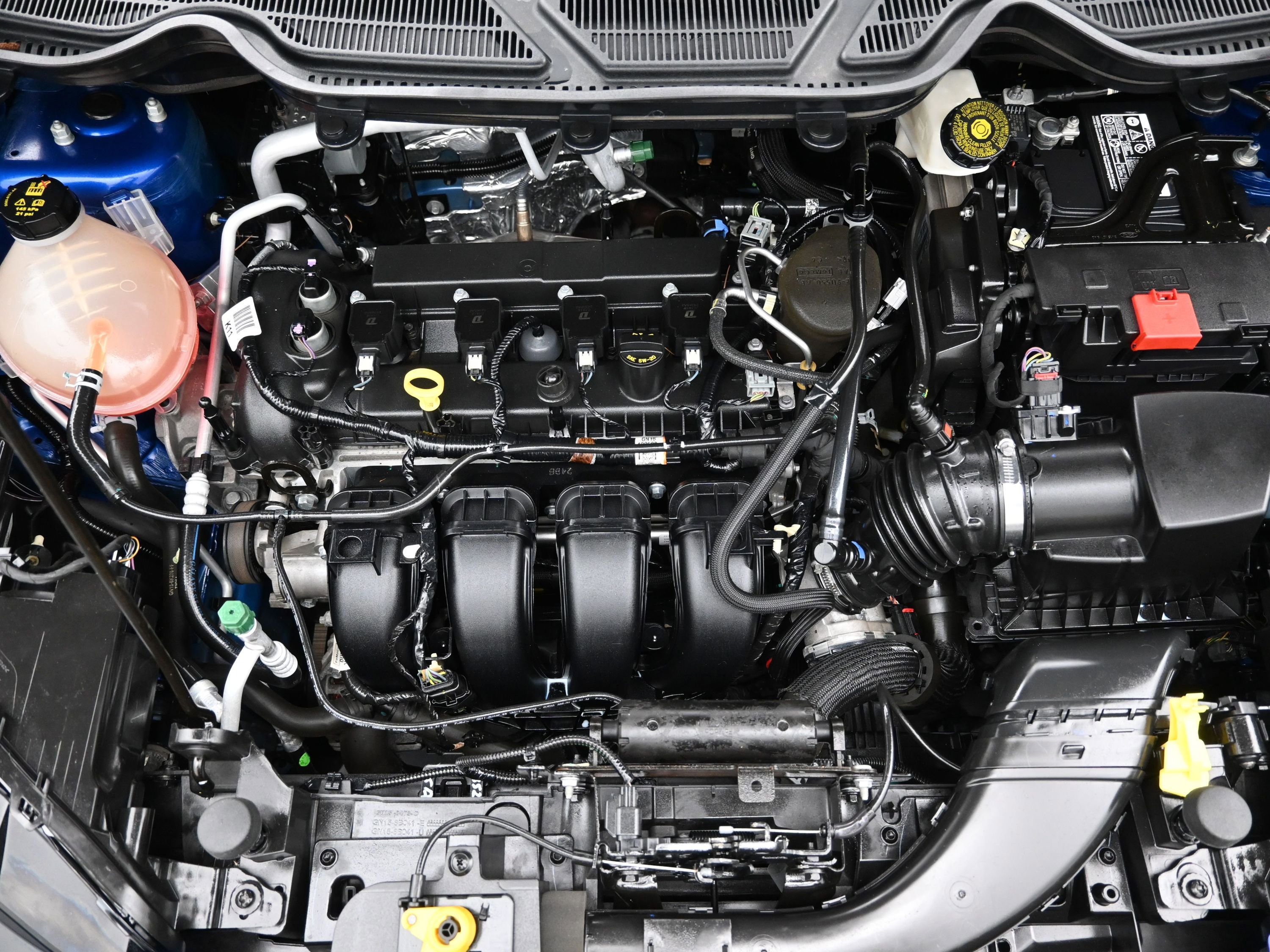 Used 2022 Ford EcoSport Titanium image 28