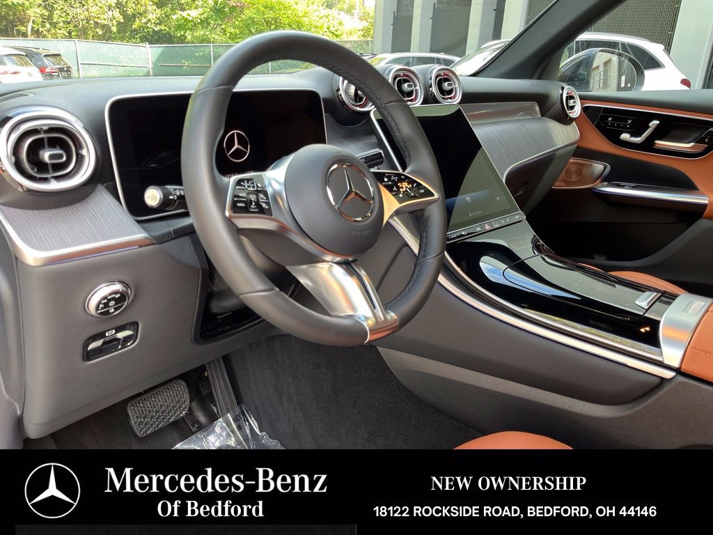 Used 2026 Mercedes-Benz GLC 300 4MATIC image 9