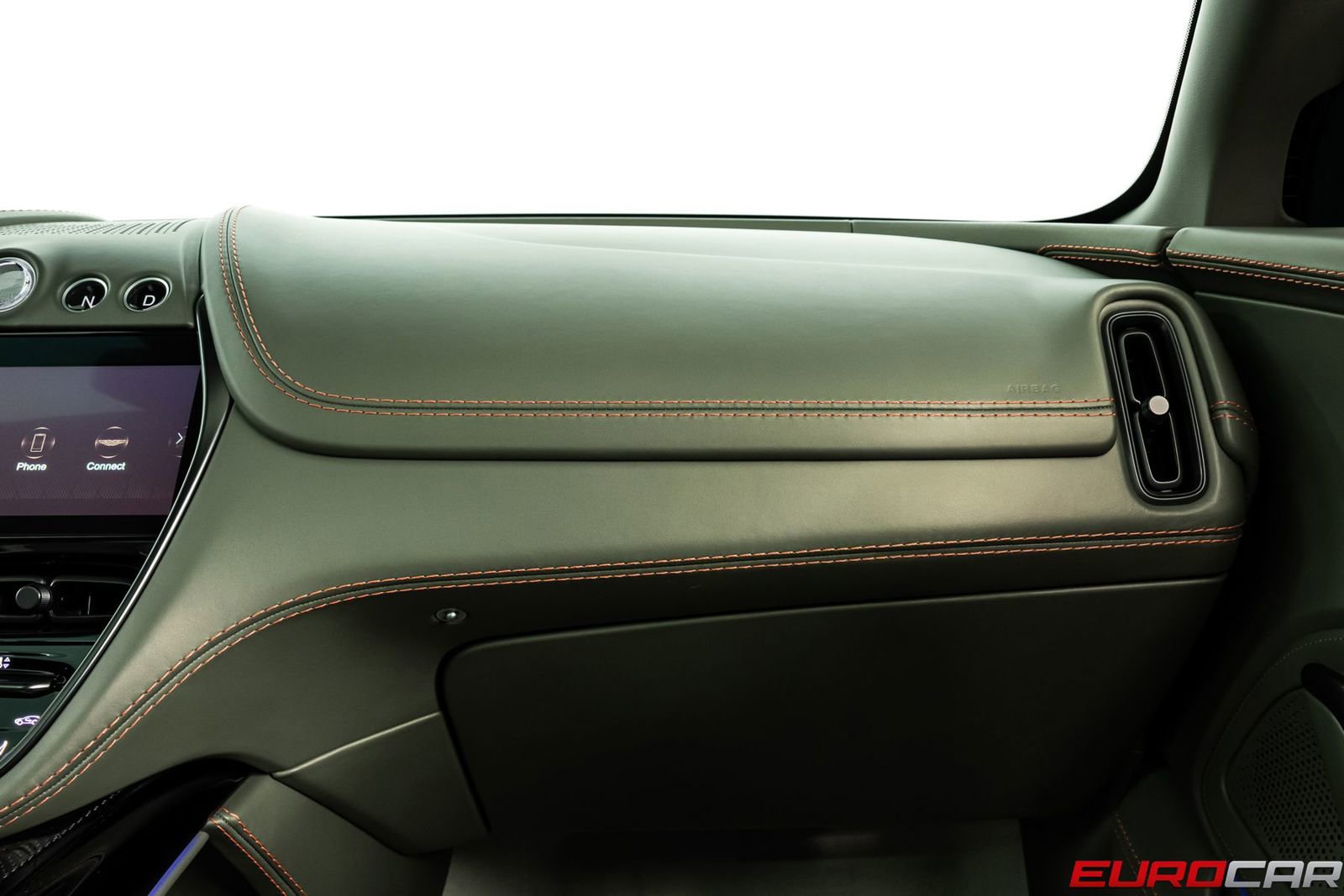 Used 2023 Aston Martin DBX 707 image 32