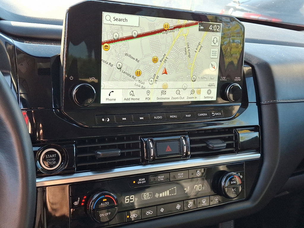 Used 2023 Nissan Pathfinder SL image 28