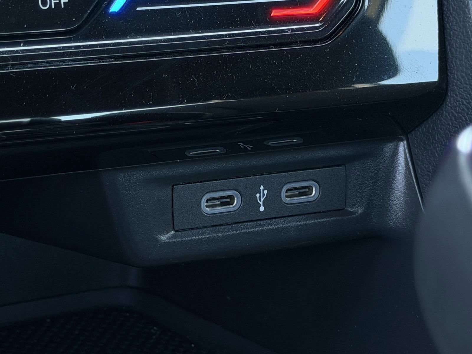 Used 2025 Volkswagen Jetta Sport image 16