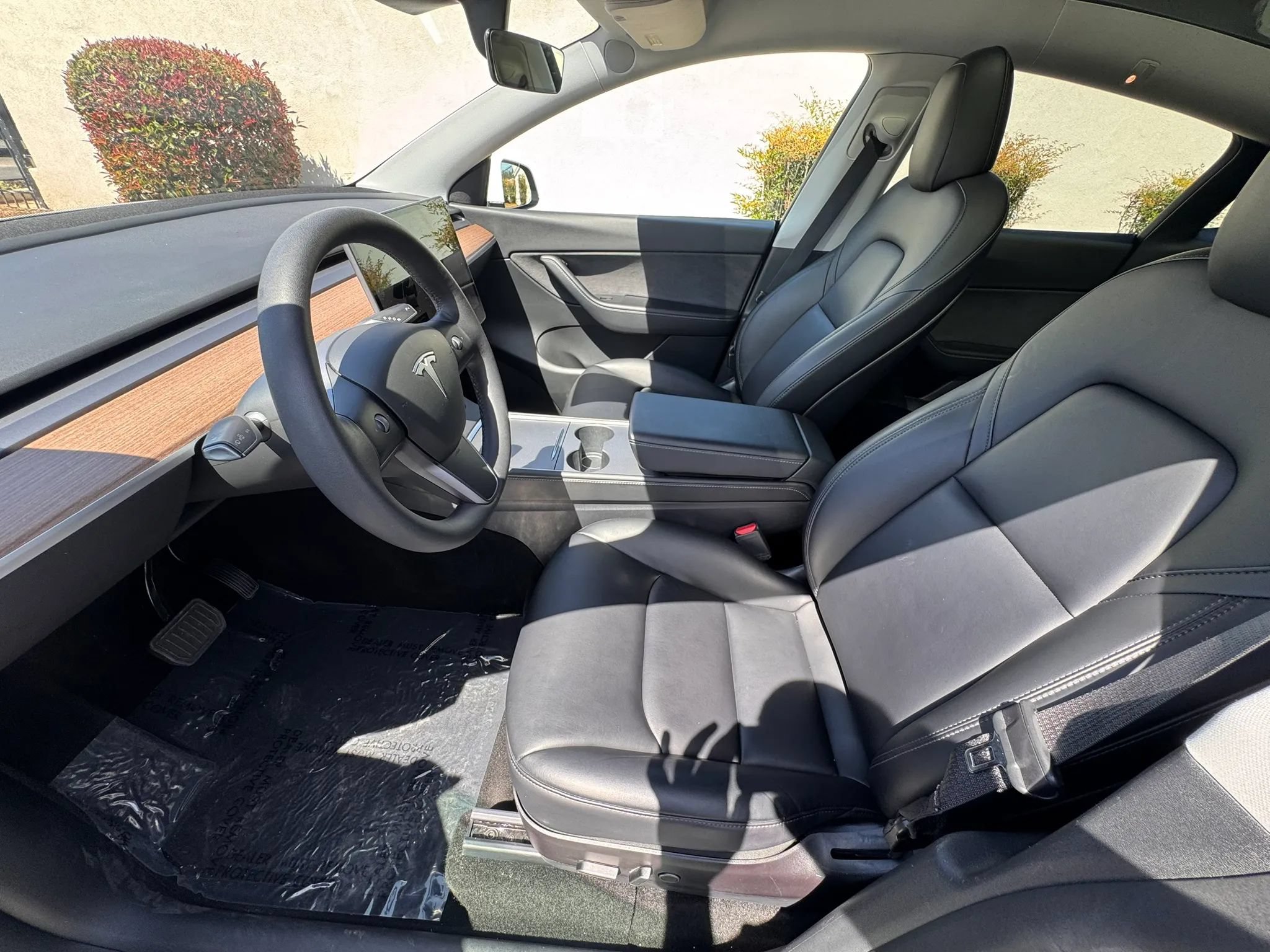 Used 2021 Tesla Model Y Long Range AWD/4WD image 11