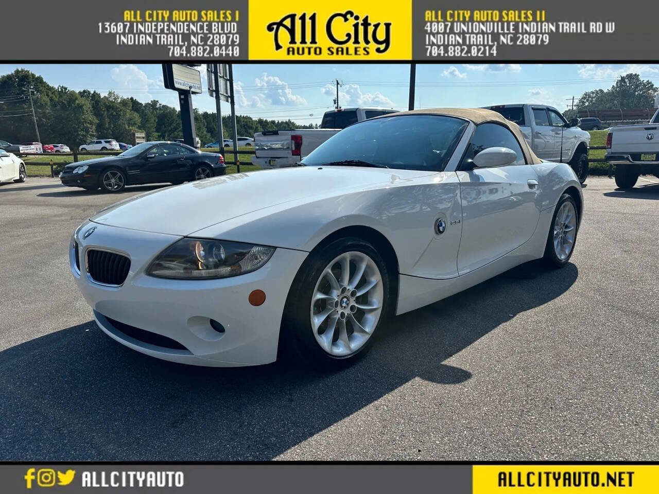Used 2005 BMW Z4 2.5i image 3