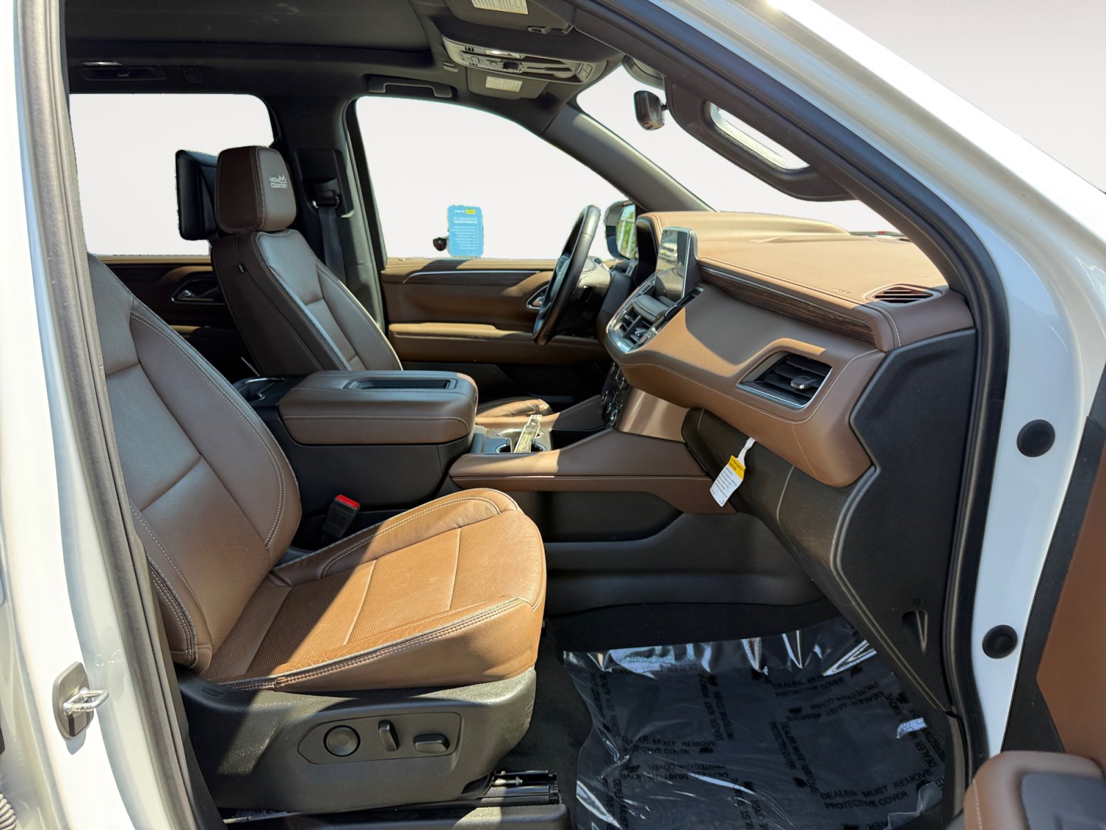 Used 2023 Chevrolet Suburban High Country w/ Advanced Technology Package image 19