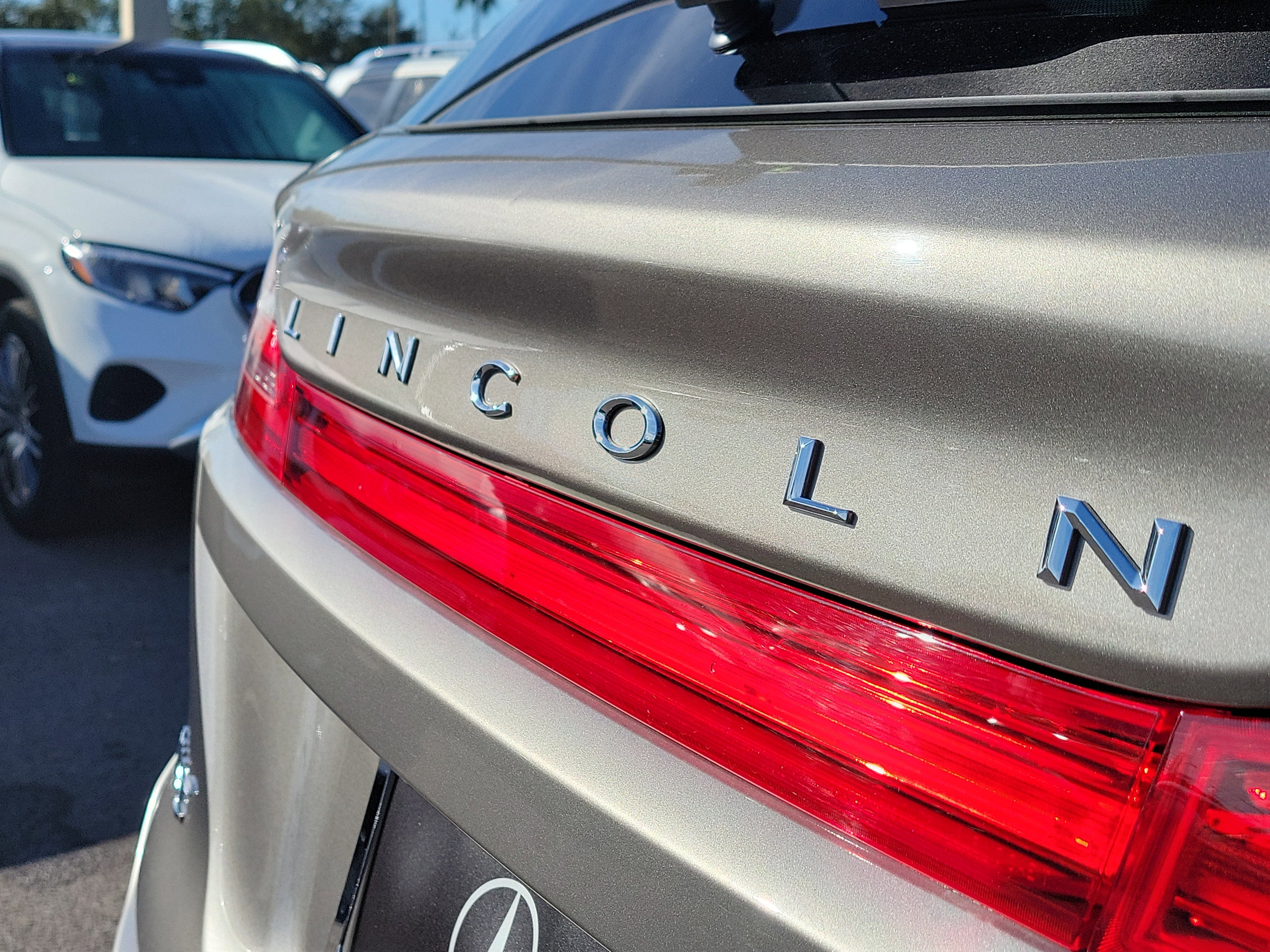 Used 2017 Lincoln MKC Reserve image 7