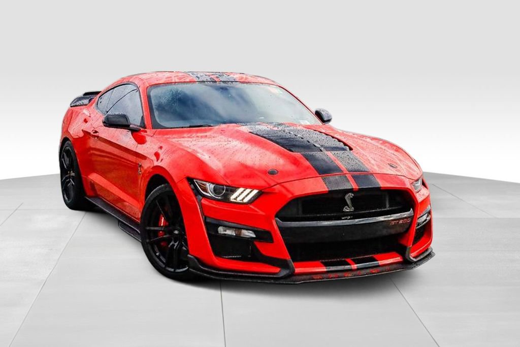 Used 2020 Ford Mustang Shelby GT500 w/ Technology Package RWD image 2