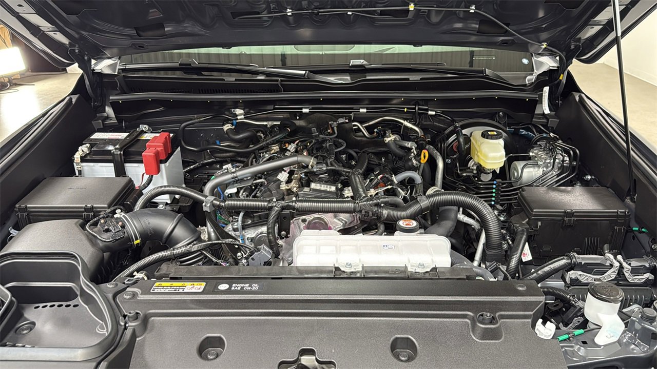 Certified 2025 Toyota 4Runner TRD Sport image 26