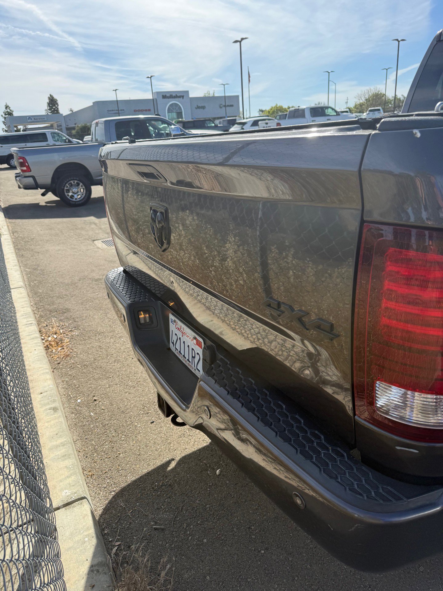 Used 2018 RAM 2500 Laramie w/ Sport Appearance Group image 7