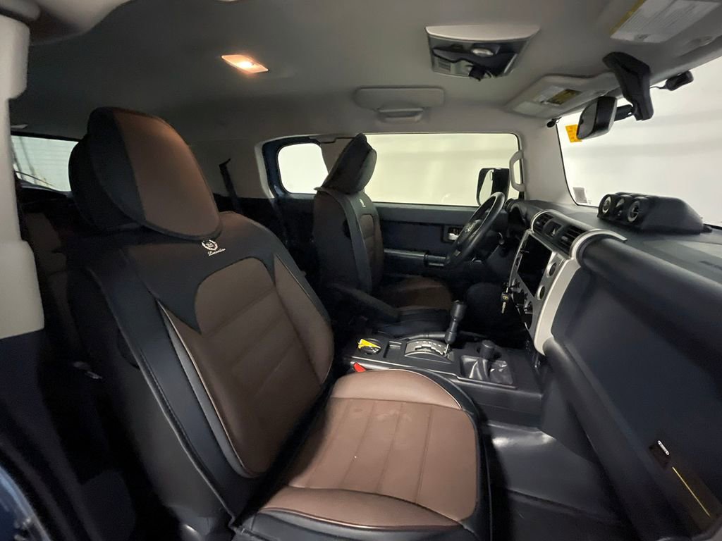 Used 2014 Toyota FJ Cruiser Base w/ Trail Teams Ultimate Edition image 57