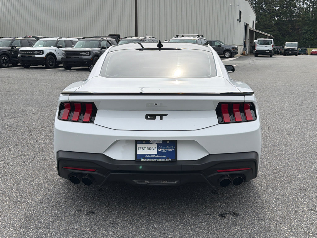 Used 2025 Ford Mustang GT Premium RWD image 6