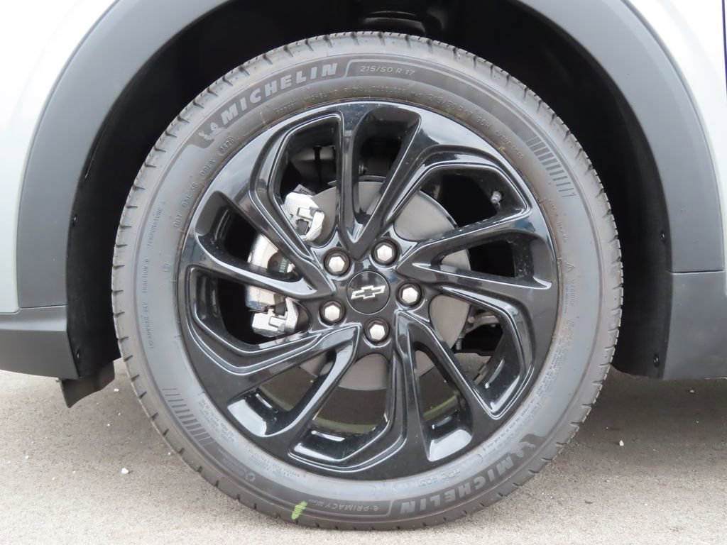 New 2027 Chevrolet Bolt RS FWD image 14