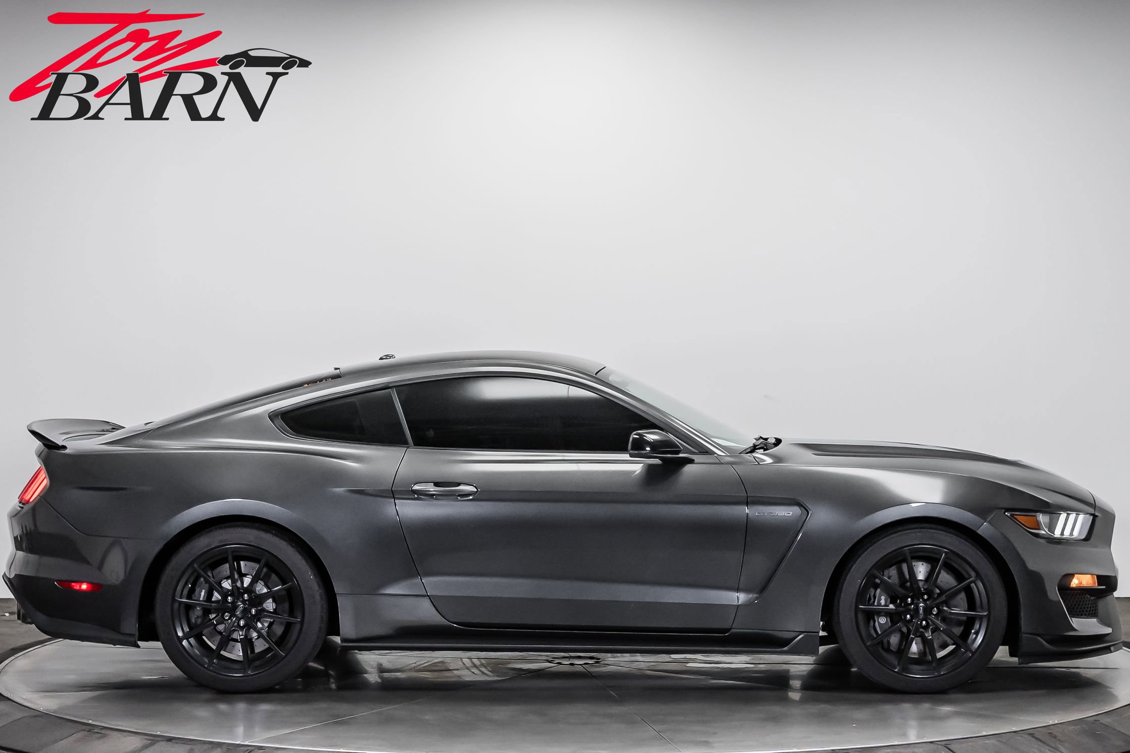 Used 2018 Ford Mustang Shelby GT350 w/ Electronics Package image 6