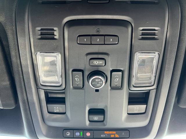 Certified 2024 Cadillac Escalade Sport w/ LPO, ONYX Package image 26