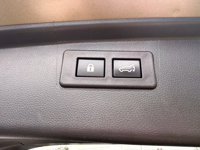 Used 2021 Subaru Outback Limited AWD/4WD image 10