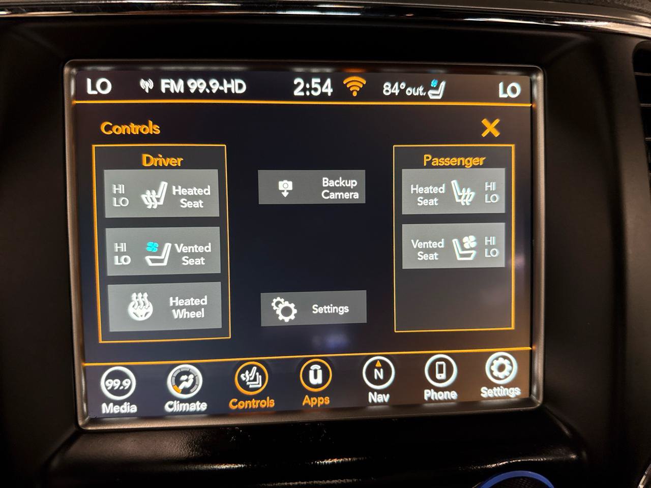 Used 2018 Jeep Grand Cherokee Trailhawk w/ Trailhawk Luxury Group AWD/4WD image 22