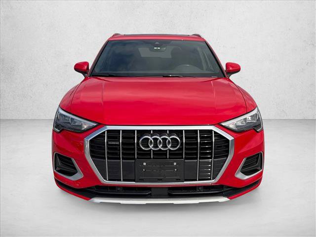 Used 2019 Audi Q3 2.0T Premium AWD/4WD image 2