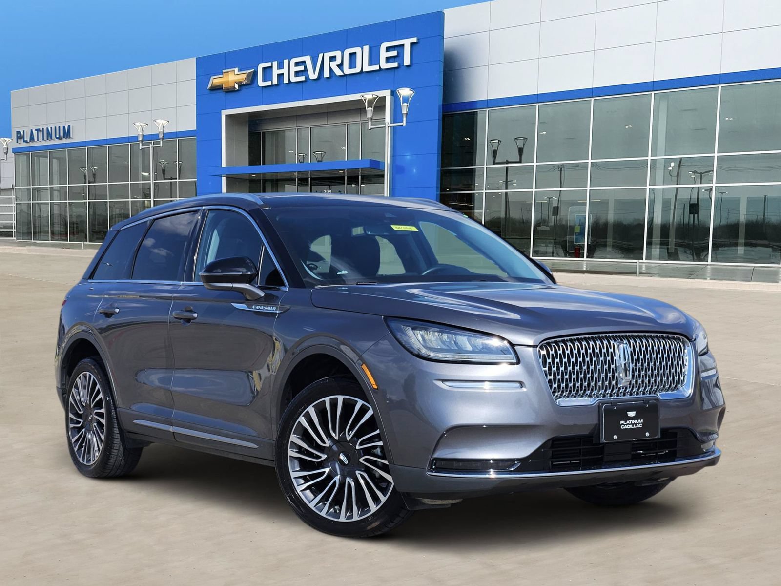 Used 2021 Lincoln Corsair Reserve FWD image 1
