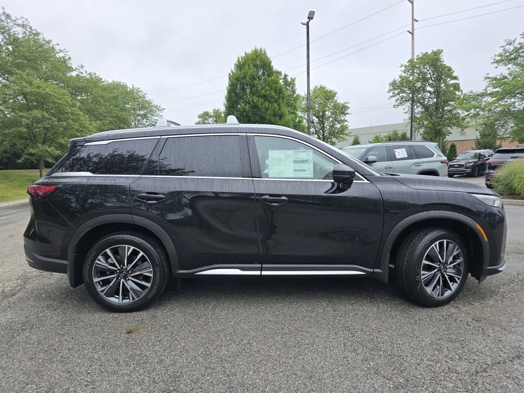 New 2026 INFINITI QX60 Luxe w/ Cargo Package image 18