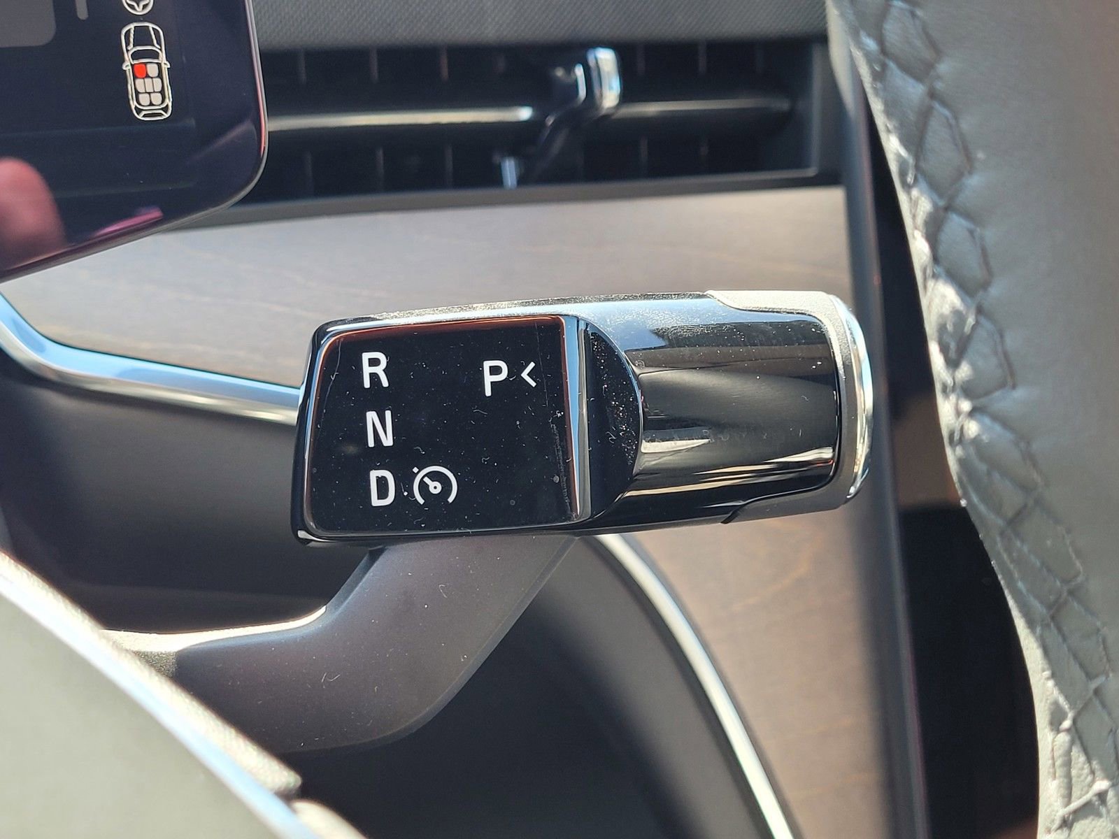 Used 2025 Volvo EX90 Ultra image 21