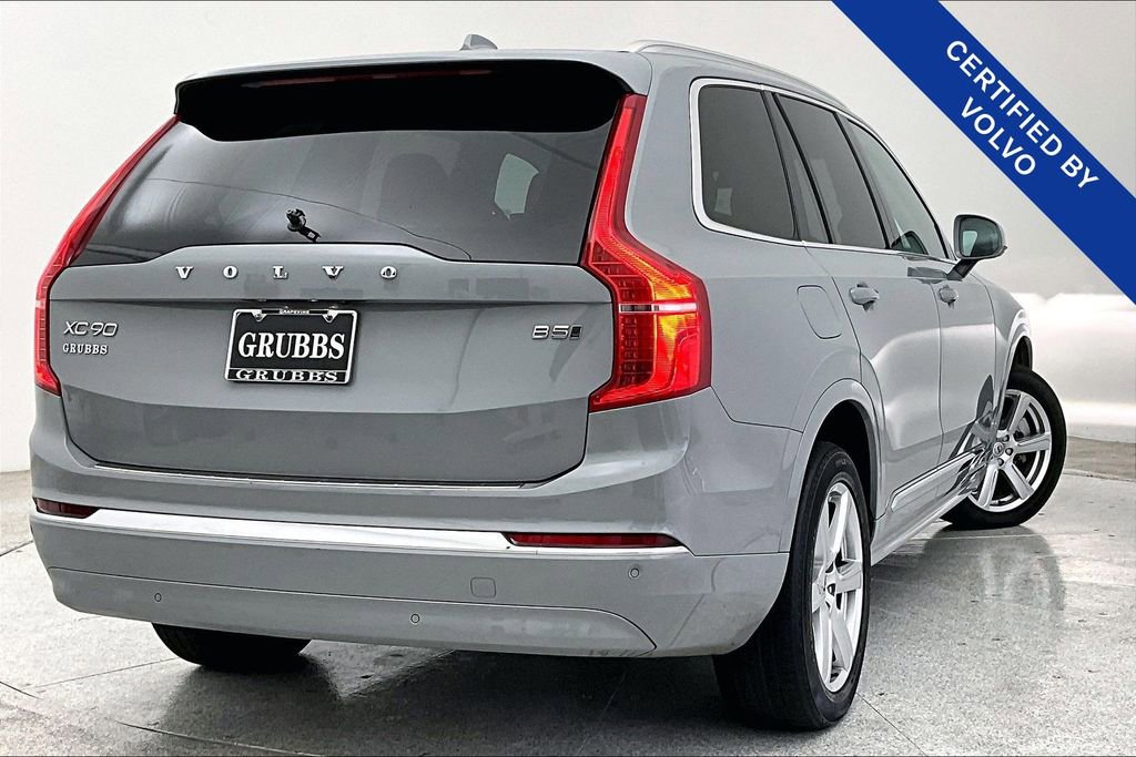 Used 2024 Volvo XC90 B5 Core w/ Protection Package Premier image 2