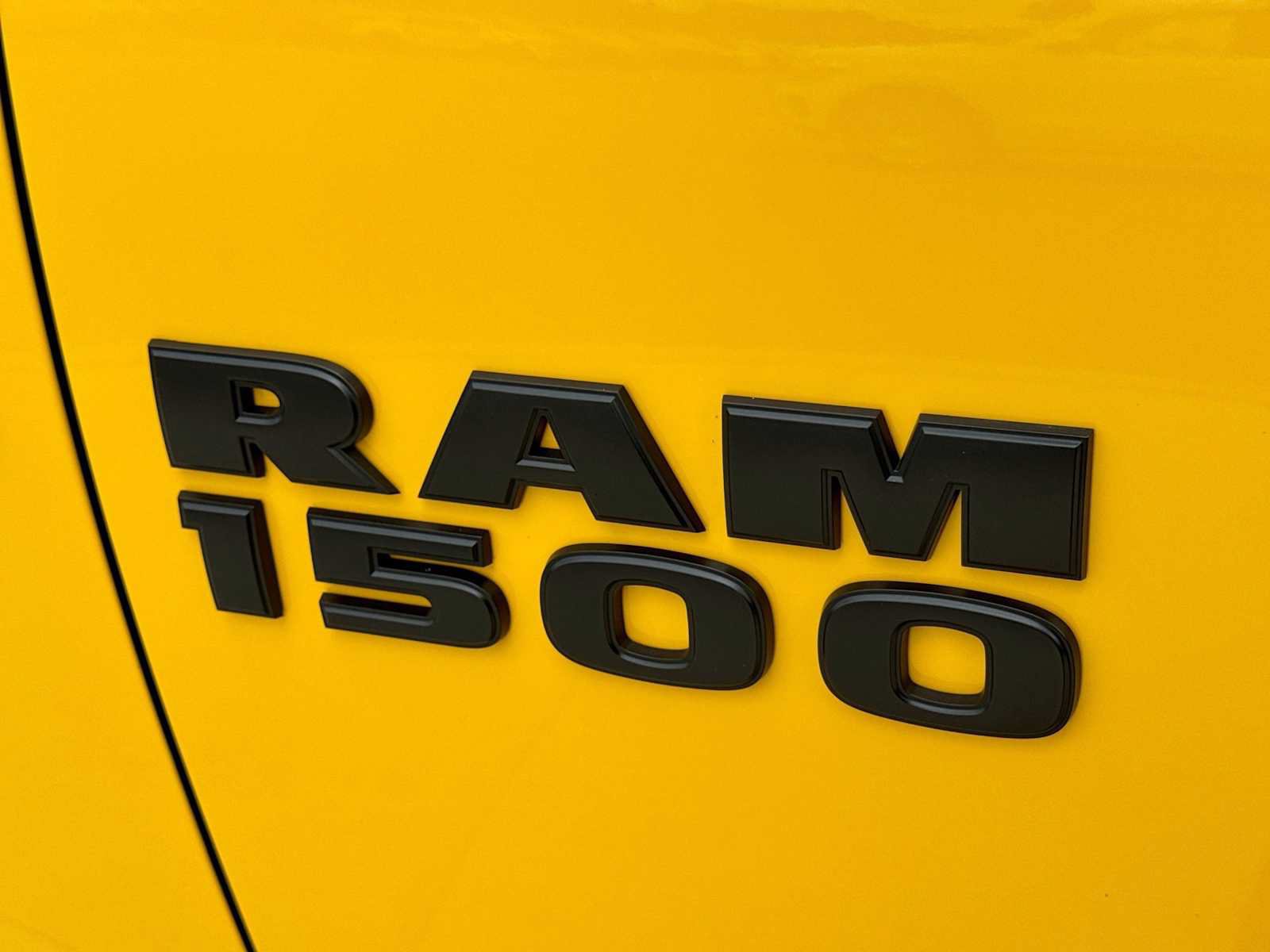 Used 2016 RAM 1500 Sport w/ Stinger Yellow Sport Package AWD/4WD image 12