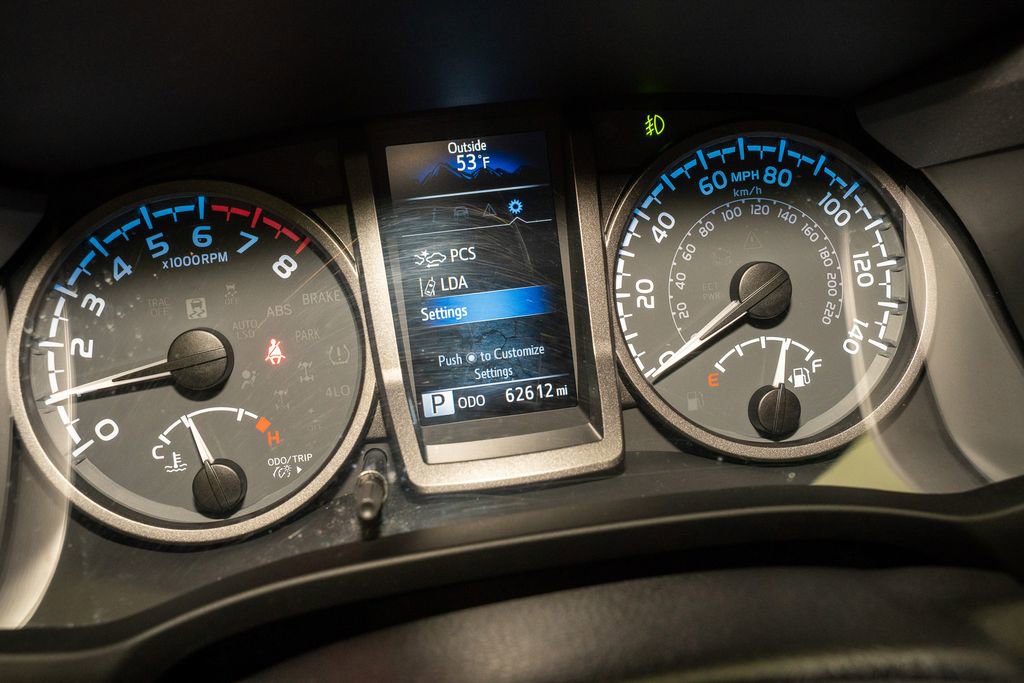 Certified 2021 Toyota Tacoma TRD Off-Road w/ Technology Package image 16