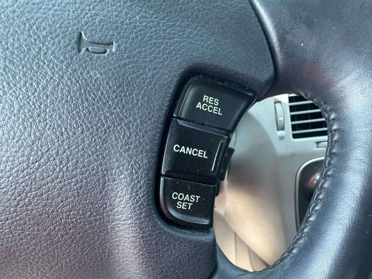 Used 2006 Hyundai Sonata V6 FWD image 32