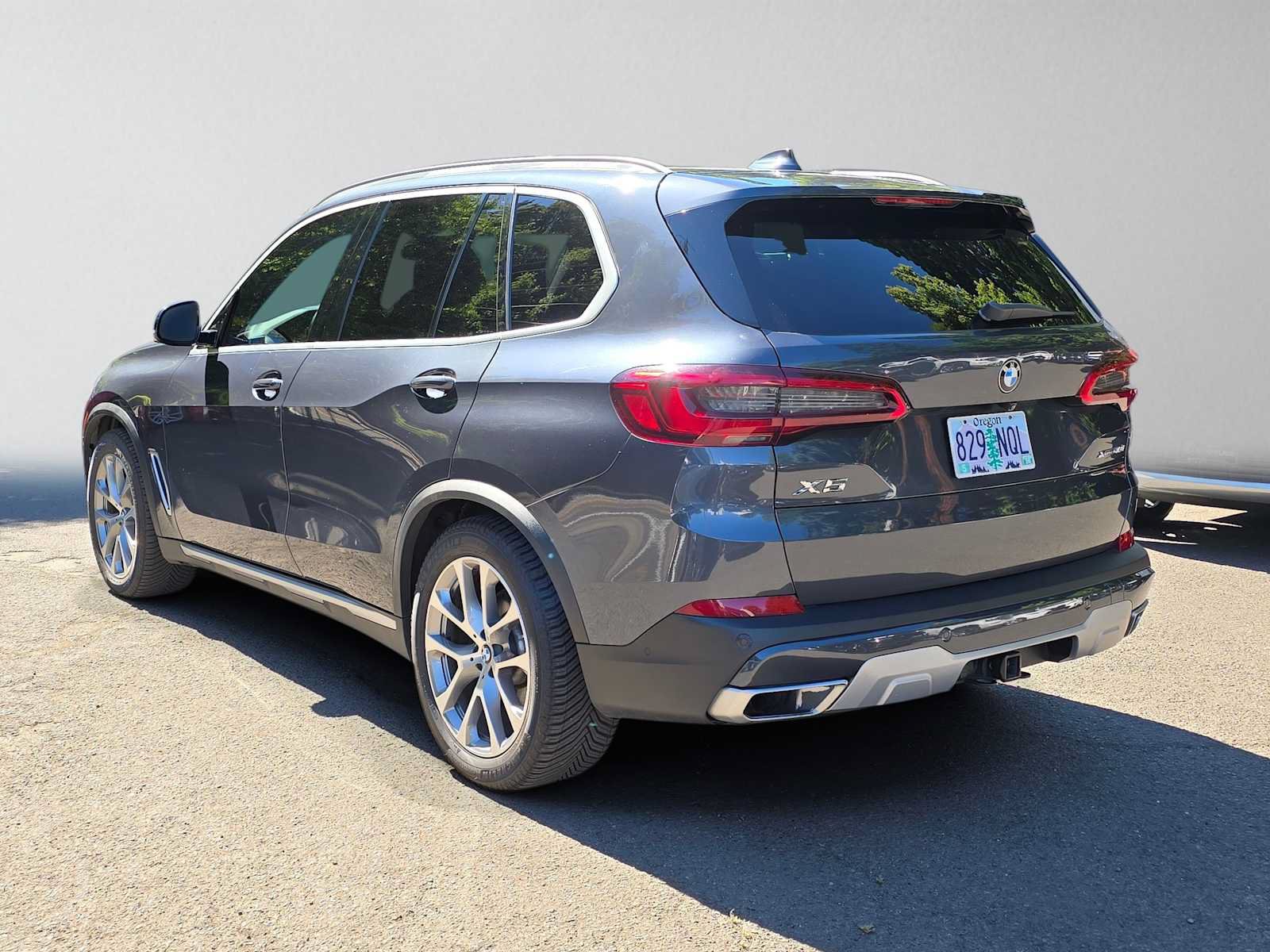 Used 2019 BMW X5 xDrive40i w/ Off-Road Package AWD/4WD image 5