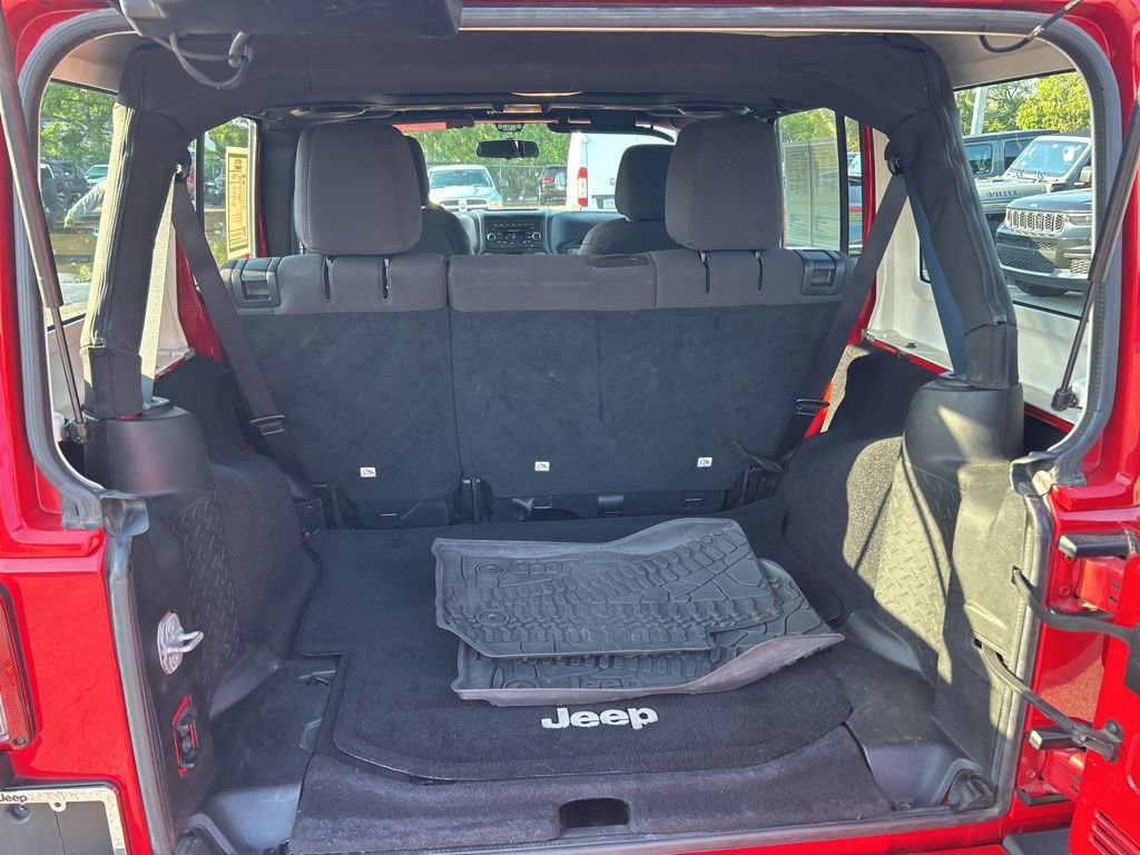 Used 2014 Jeep Wrangler Unlimited Sport w/ Connectivity Group image 26