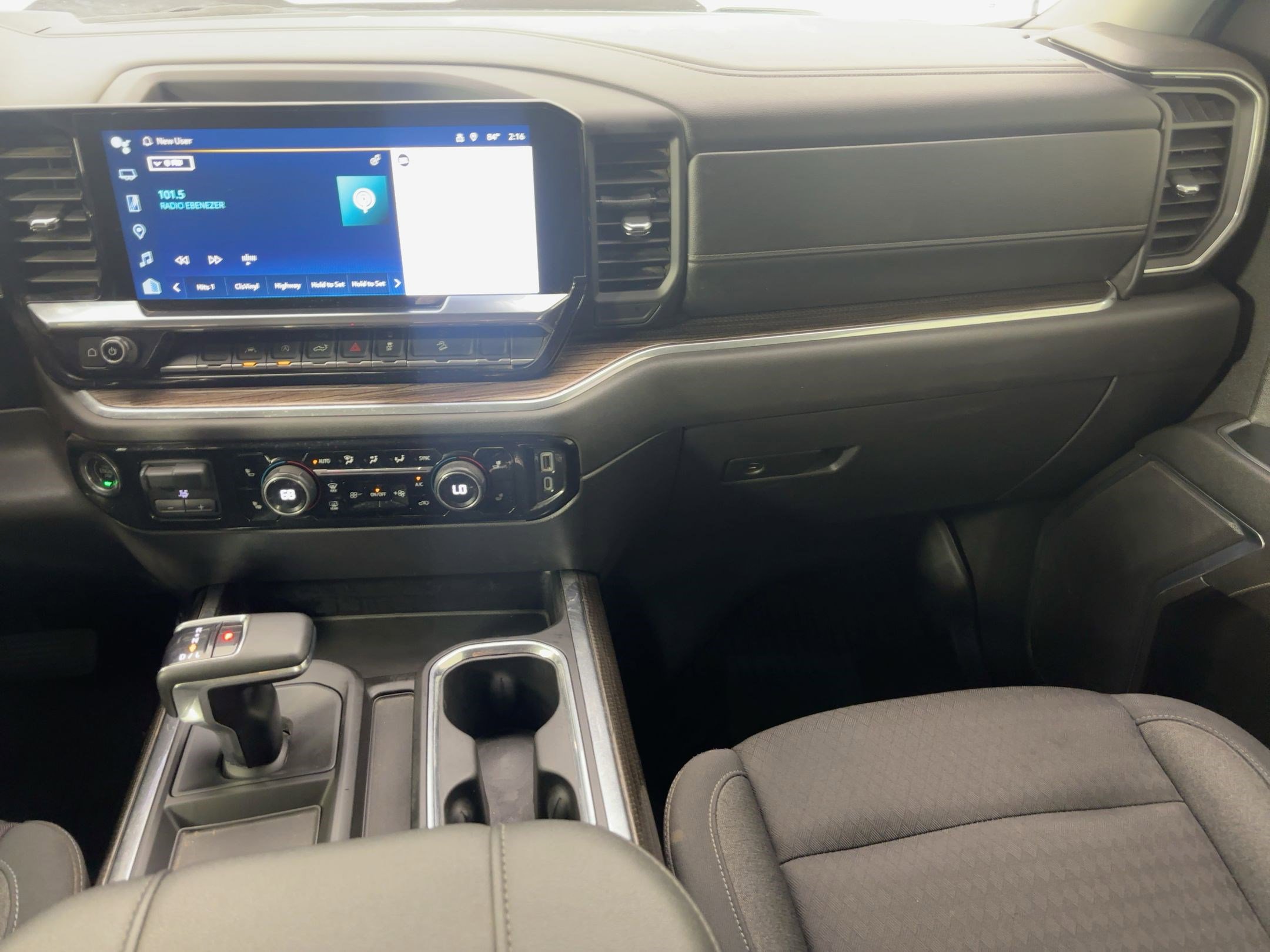 Used 2023 Chevrolet Silverado 1500 LT Trail Boss w/ Protection Package image 27