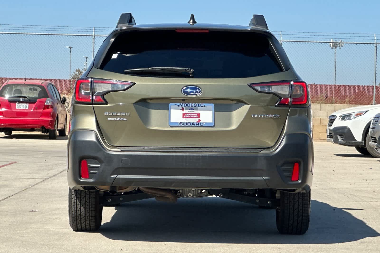 Certified 2021 Subaru Outback Premium w/ Popular Package #1 AWD/4WD image 4