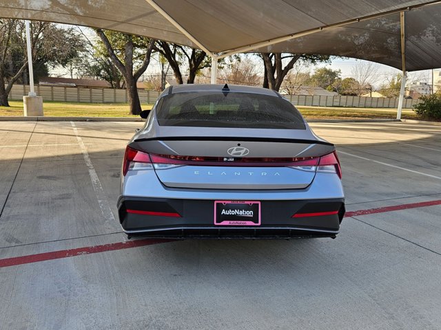 Used 2026 Hyundai Elantra Sport FWD image 8